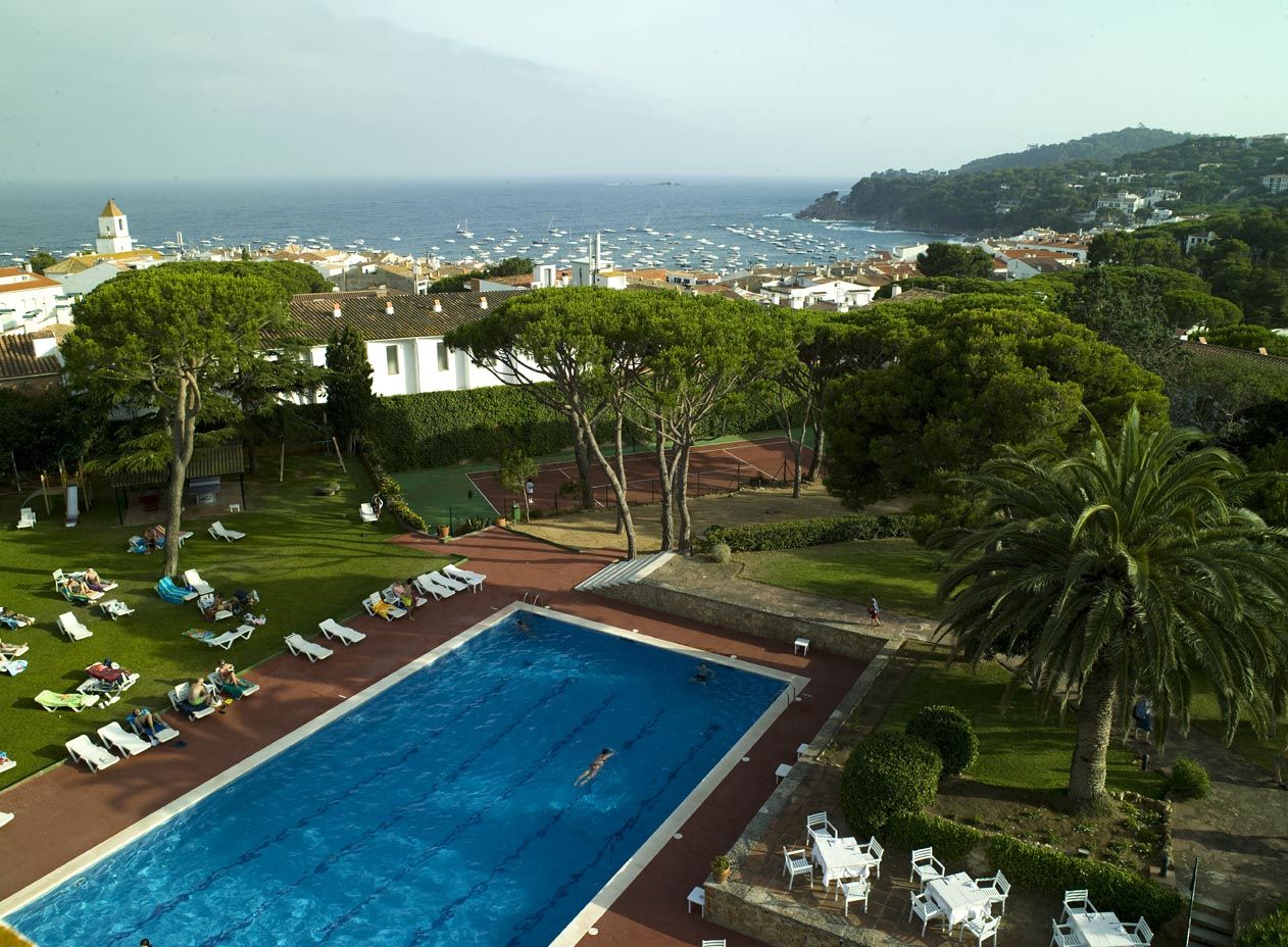 Alga Hotel 4*